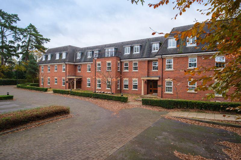 Castlecroft House, Castlecroft Road, Wolverhampton 2 bed apartment £