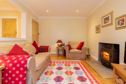 90 Chaldon Way, Coulsdon, CR5 1DD