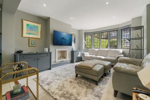 3 bedroom terraced house for sale, Blandford Close, Hampstead Garden Suburb, London N2