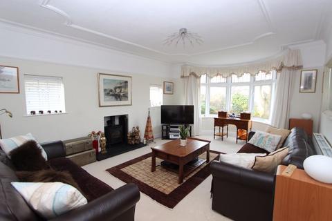4 bedroom detached house for sale, Ebberston Road East, Rhos on Sea