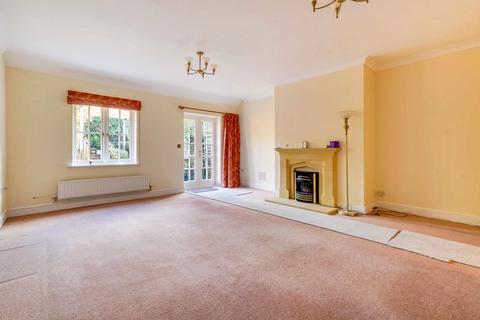 3 bedroom terraced house for sale - Bookham