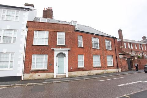1 bedroom in a house share to rent, Rooms To Rent, Magdalen Street, Exeter