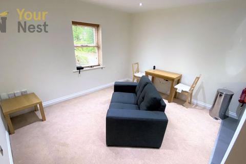 1 bedroom apartment to rent, Flat 2, Cottage Road, Leeds, LS6 1JK