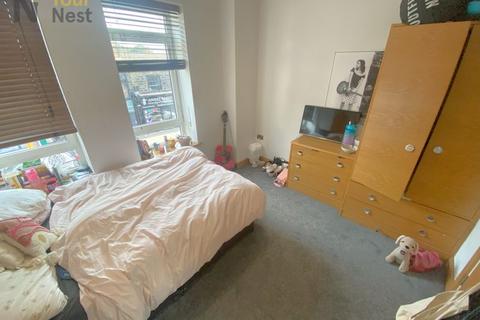 2 bedroom apartment to rent, Apartment 3, The Lounge Apartments, Headingley, LS6 3HU