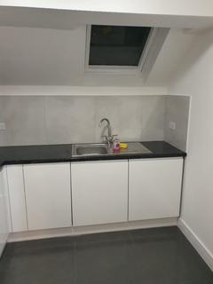 undefined, New Bedford Road, Luton LU3
