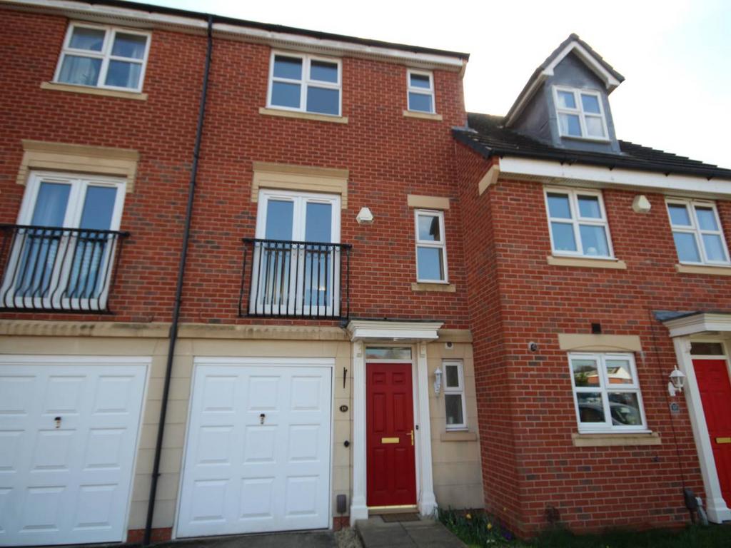 Grosvenor Drive, Heatherton, Littleover 3 bed townhouse £1,150 pcm (£