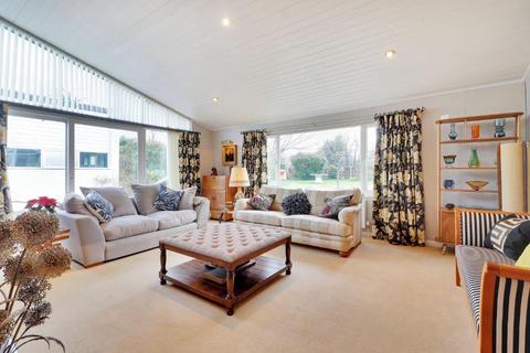 4 bedroom detached house for sale, Cramptons, Sissinghurst, Kent, TN17 2HY