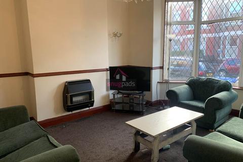 4 bedroom house to rent - Carlton Road, Salford, Manchester