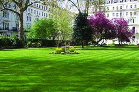 1 bedroom flat to rent, Garden House 86-92, Kensington Gardens Square, London, W2