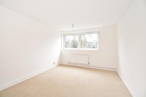 1 bedroom apartment for sale - Trafalgar Drive, Walton-on-Thames, KT12