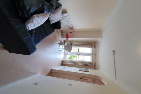 3 bedroom apartment to rent - Venneit Close, Oxford