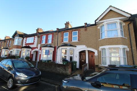 3 bedroom terraced house to rent - Euston Avenue, Watford, WD18
