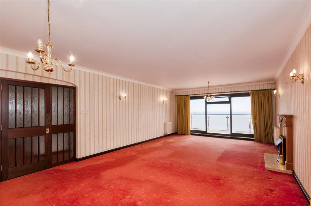 Sitting/Dining Room