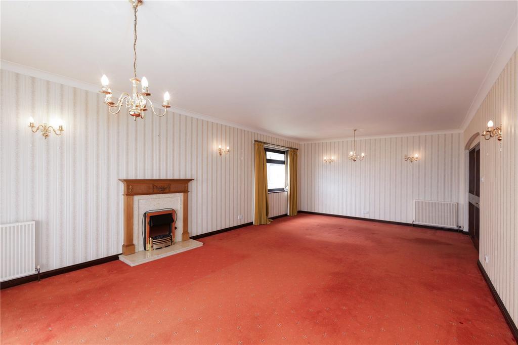 Sitting/Dining Room