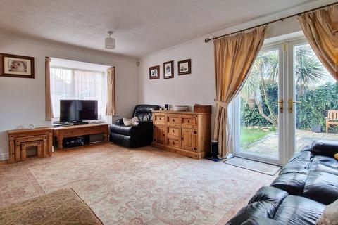 1 Adelaide Close, Houghton Conquest, Bedford, MK45 3EL