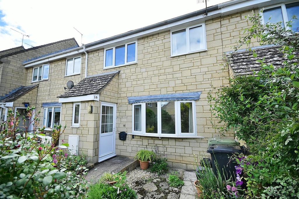 Chancel Way, Lechlade 3 bed terraced house £1,295 pcm (£299 pw)