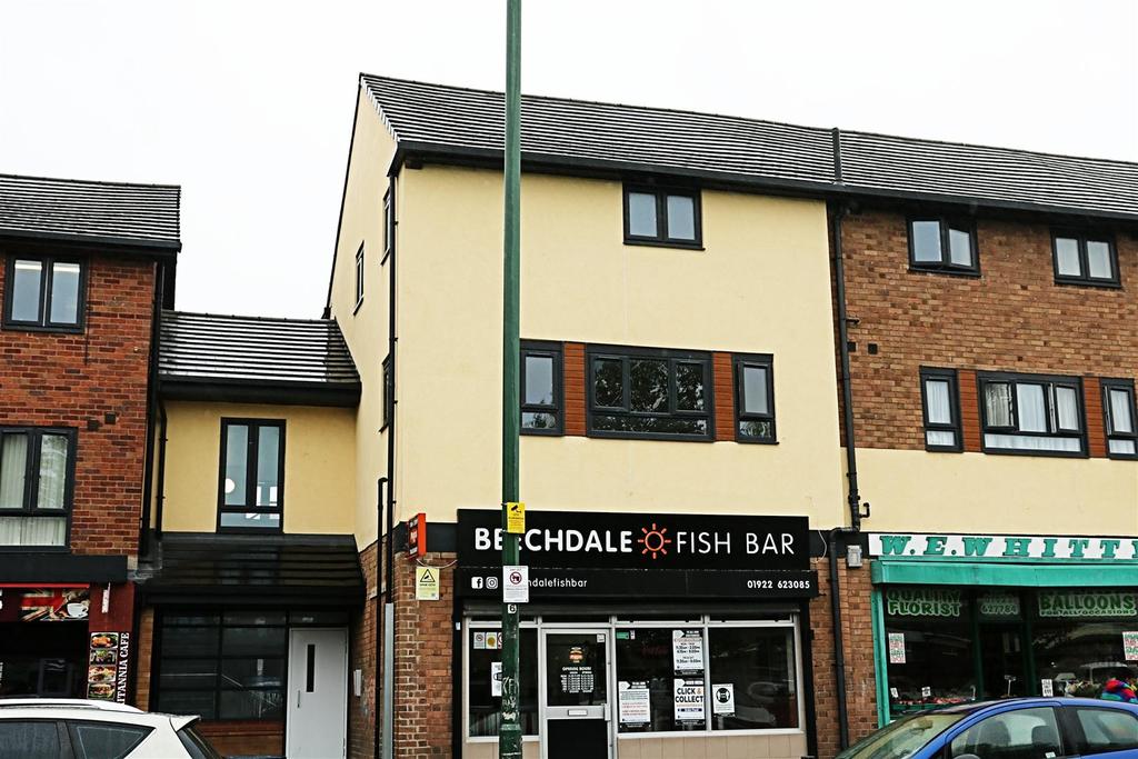 Stephenson Square, Beechdale, Walsall 3 bed £650 pcm (£150 pw)