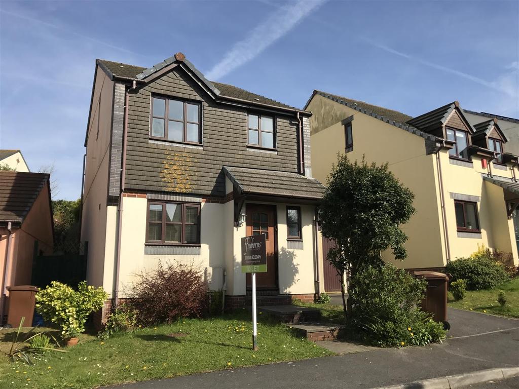 Seymour Drive, Dartmouth 3 bed house £950 pcm (£219 pw)