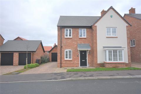 4 bedroom detached house for sale - Haybarn Grove, Marston Green, Birmingham, West Midlands, B37