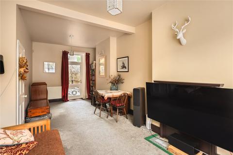 137 Roding Road, London, E5 0DR