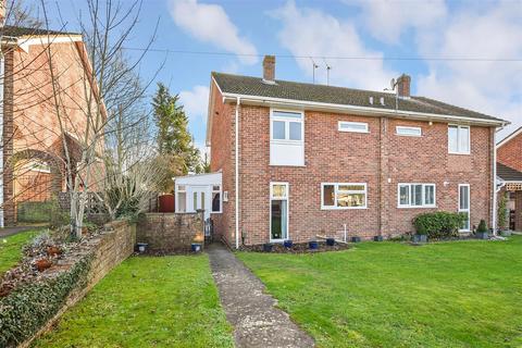 34 Beresford Close, Andover, SP10 2HN