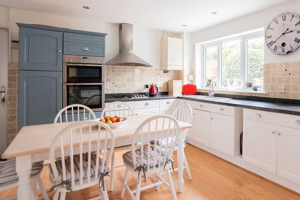 Kenton Drive, Shrewsbury 4 bed detached house £550,000