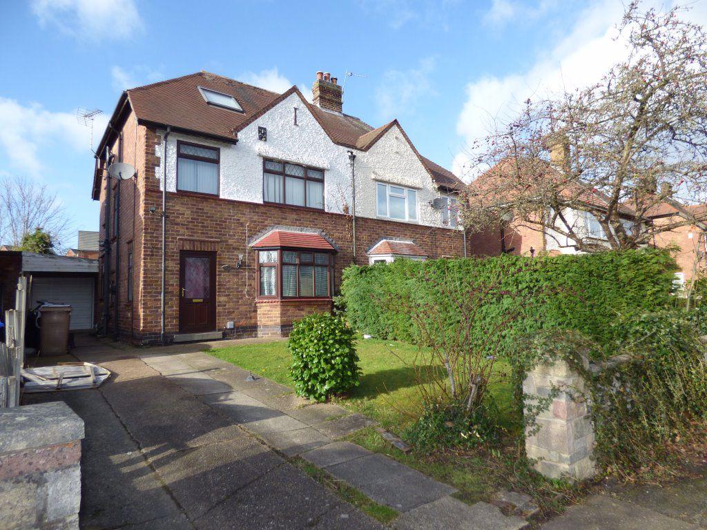 Welbeck Road, Long Eaton, NG10 4GQ 3 bed semidetached house £950 pcm