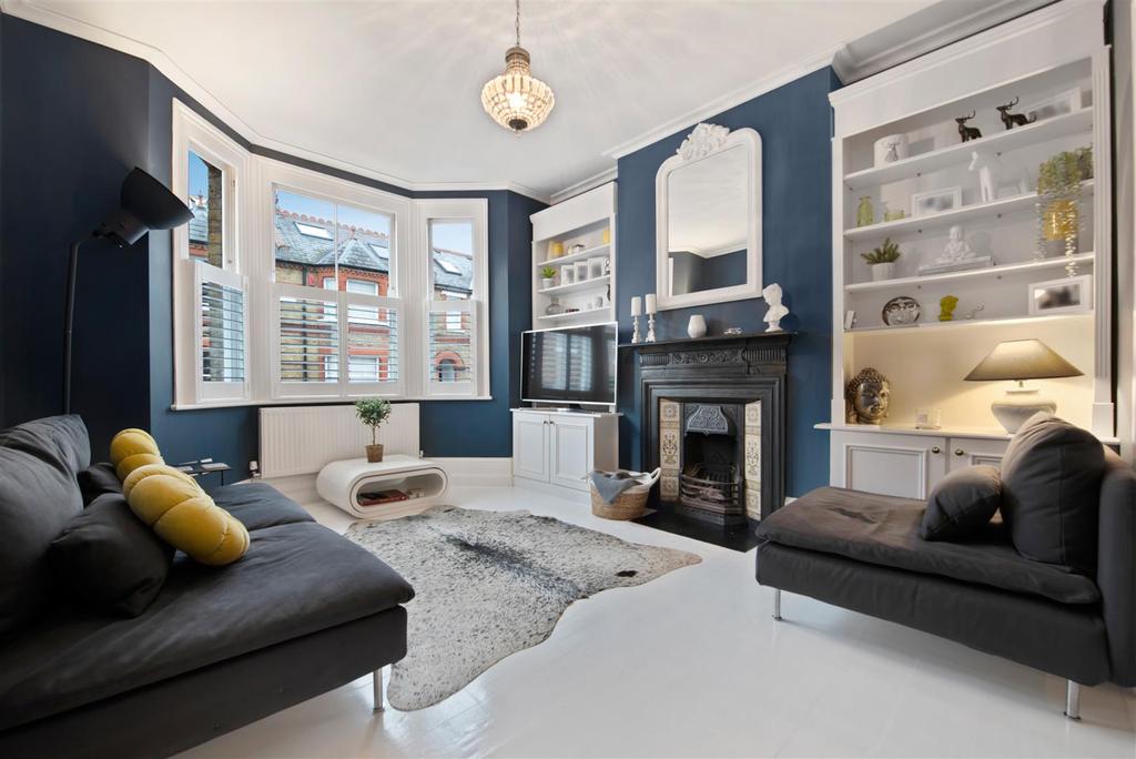 Queens Road, Windsor 4 bed semidetached house £1,095,000