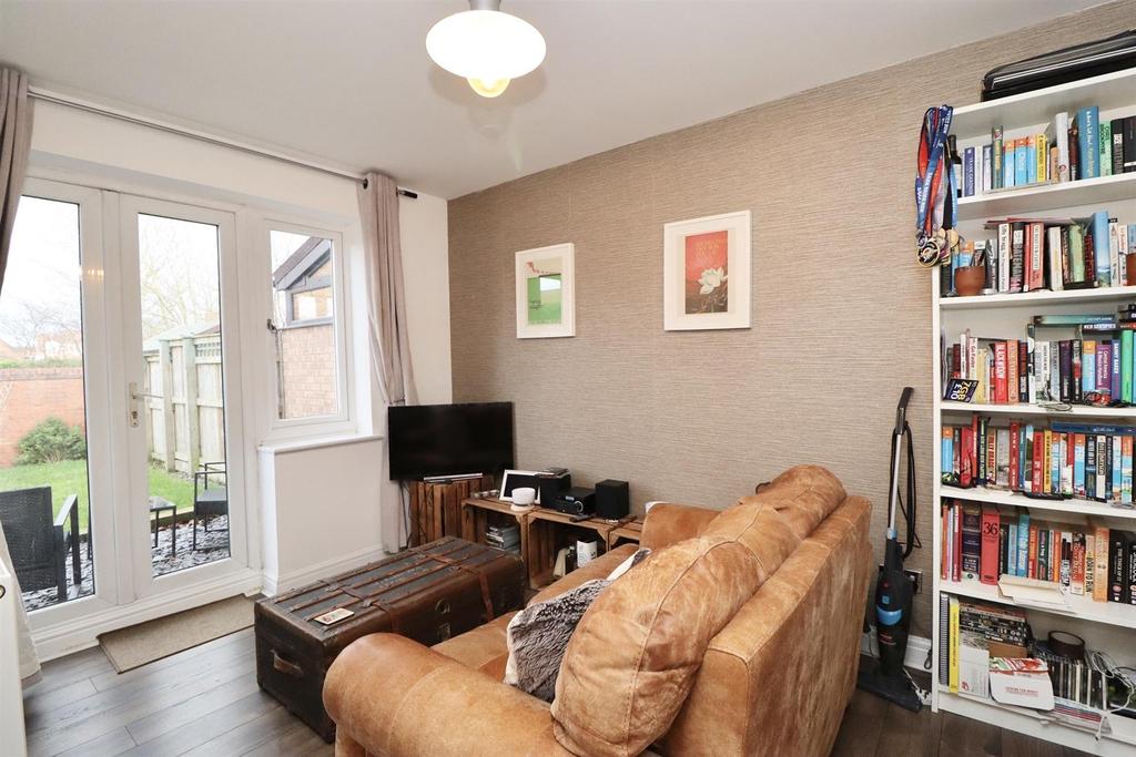 Lindley Wood Grove, York 1 bed semidetached house £170,000