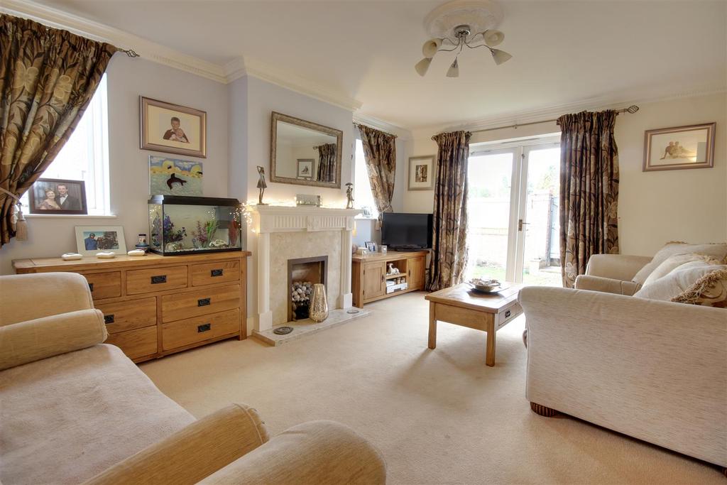 The Stray, South Cave 4 bed detached house for sale £375,000