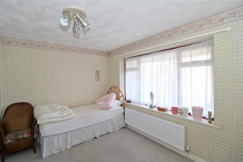 3 bedroom detached bungalow for sale, Northfield Close, Seaford