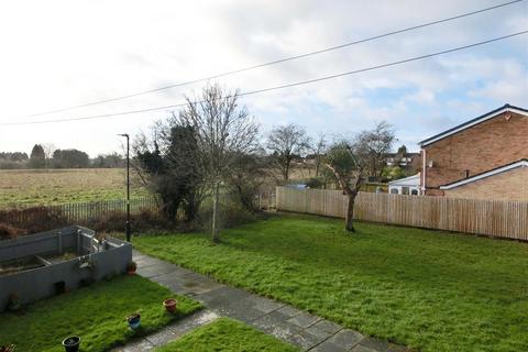 65 Ashdale Drive, Birmingham, B14 4TX