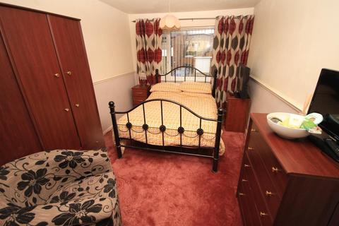 8 Plumpton Close, Bradford, BD2 1NJ