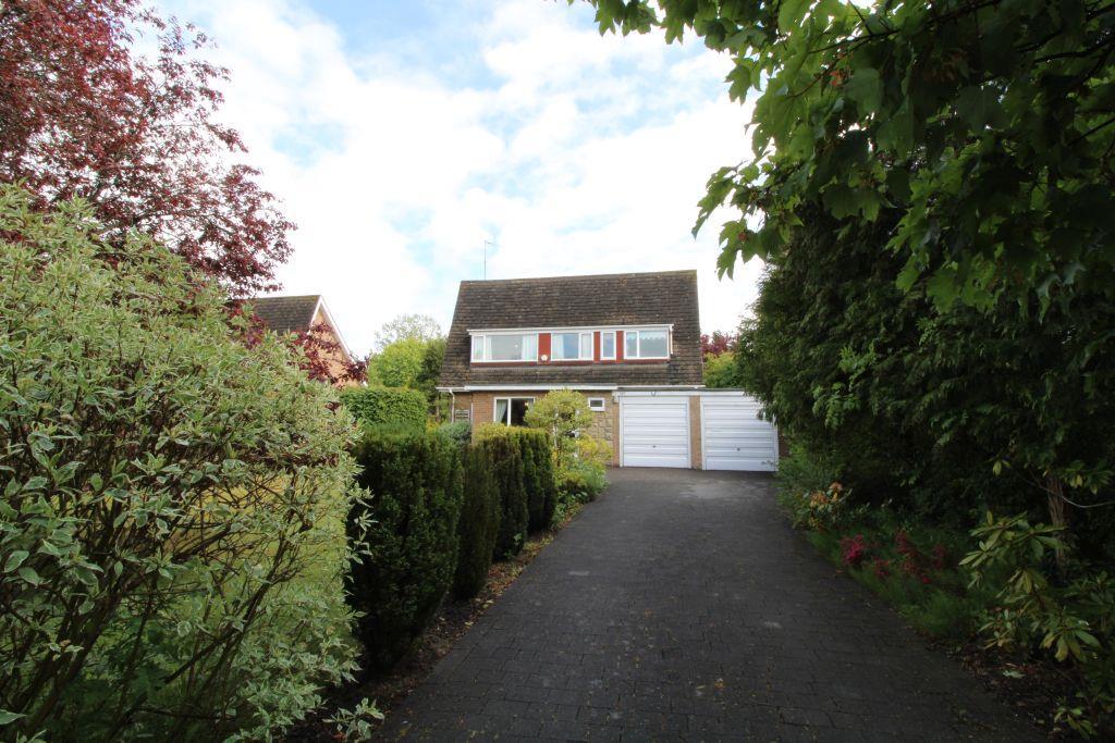 Middle Drive, Darras Hall, Newcastle... 3 bed detached house £465,000