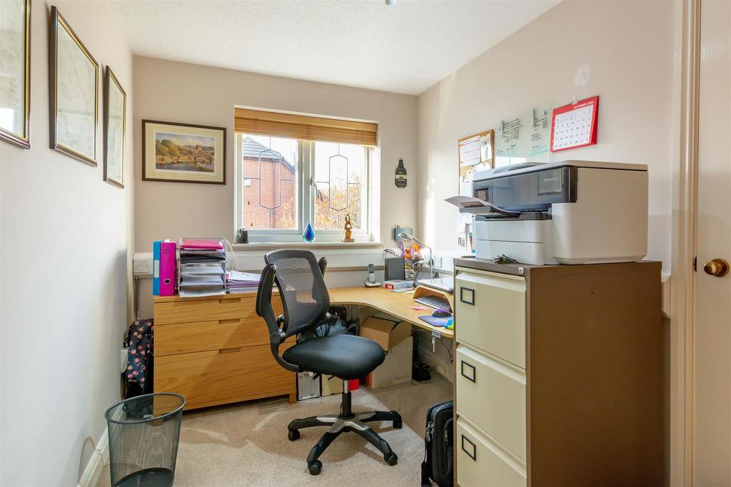 Office DSC 5065 copy.jpg