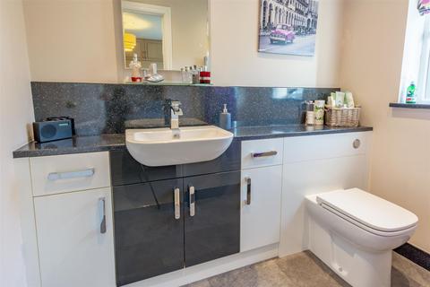 12 Brechin Close, Arnold, Nottingham, NG5 8GN