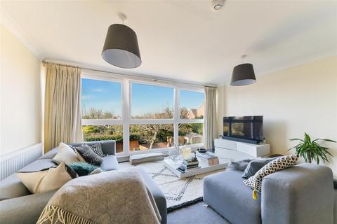 83 Lambton Road, Raynes Park, London, SW20 0LW