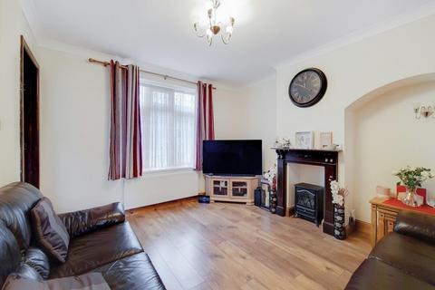 22 Launcelot Road, Bromley, BR1 5DR