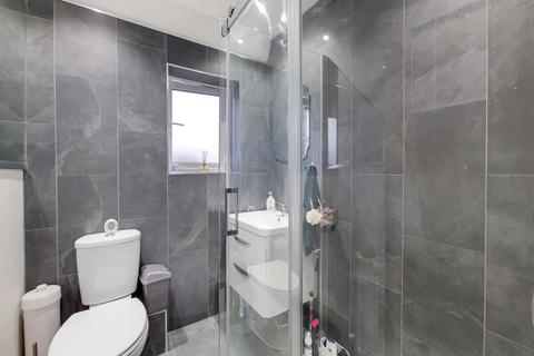 22 Launcelot Road, Bromley, BR1 5DR