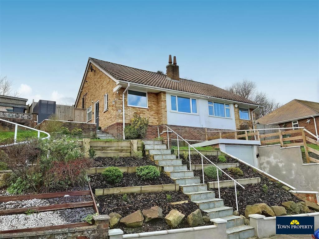Selmeston Road, Eastbourne 2 bed semidetached bungalow £350,000