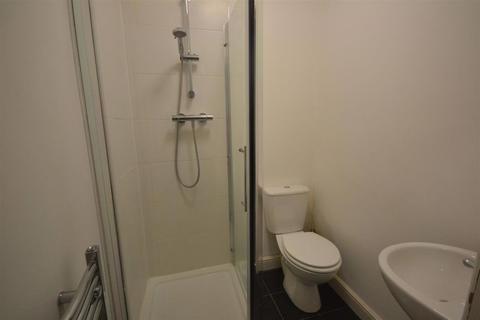 6 bedroom apartment to rent - London Road, Leicester