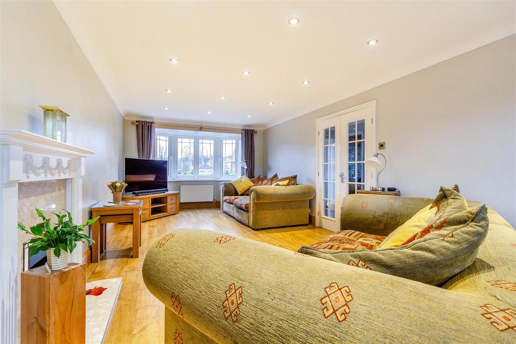 Granby Avenue, Mansfield 5 bed detached house £489,995