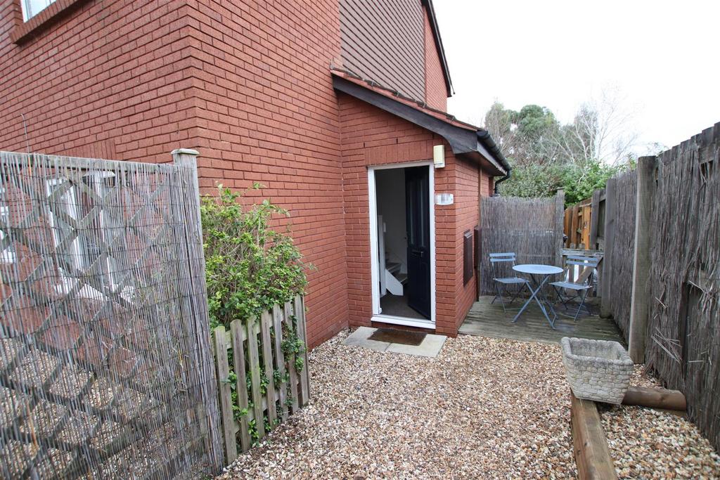Front Garden.JPG