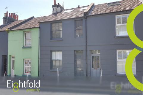 6 bedroom terraced house to rent, Old Shoreham Road, Brighton