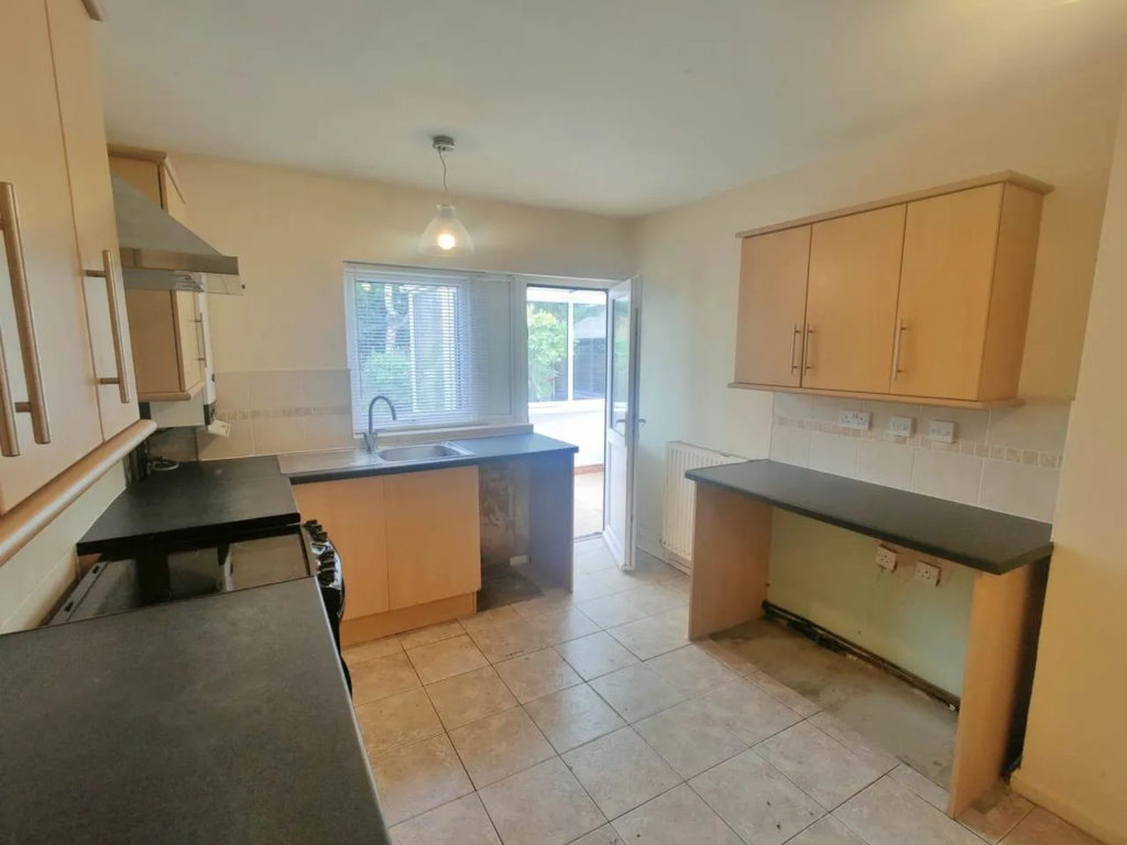 Eastford Road, Warrington, Cheshire... 3 bed semidetached house £170,000