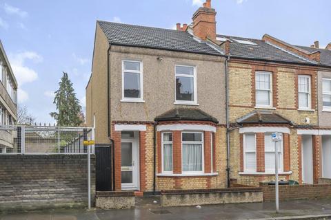 26 Faversham Road, Beckenham, BR3 3PN