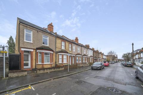 26 Faversham Road, Beckenham, BR3 3PN