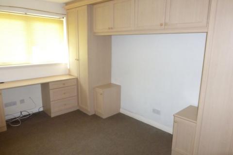 3 bedroom detached house to rent, The Murrays, Edinburgh, EH17
