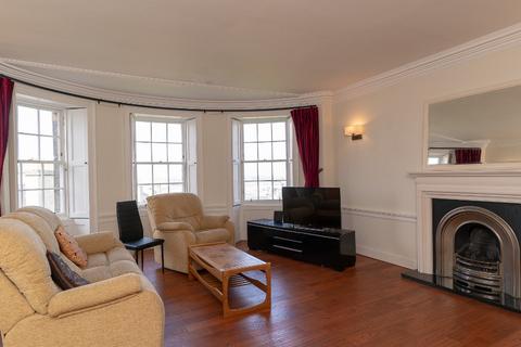 3 bedroom flat to rent - Gayfield Place, Leith Walk, Edinburgh, EH7