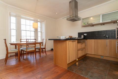 3 bedroom flat to rent - Gayfield Place, Leith Walk, Edinburgh, EH7